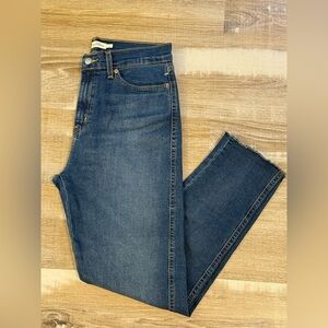 NWOT Levi’s Heritage Mid-Rise Boyfriend Jeans